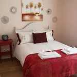 בית נופש Feather House São Bartolomeu
