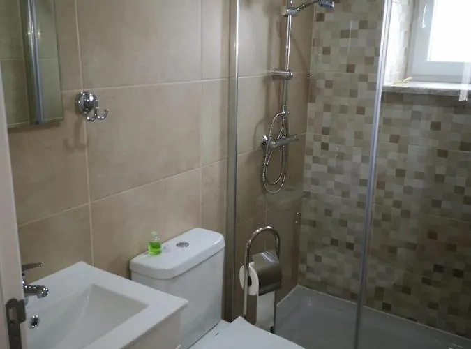 Feather House * São Bartolomeu