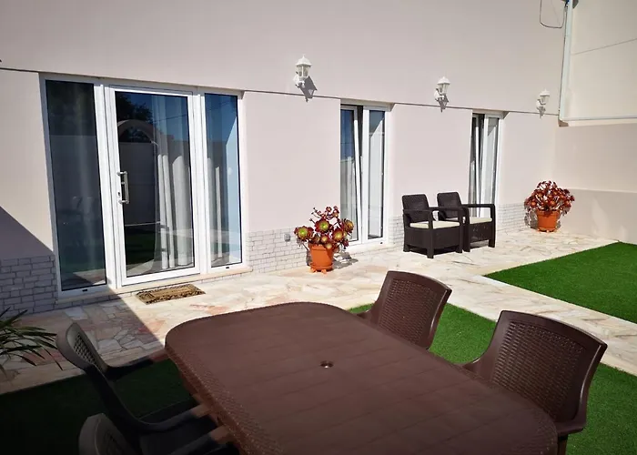 Feather House Casa vacanze São Bartolomeu